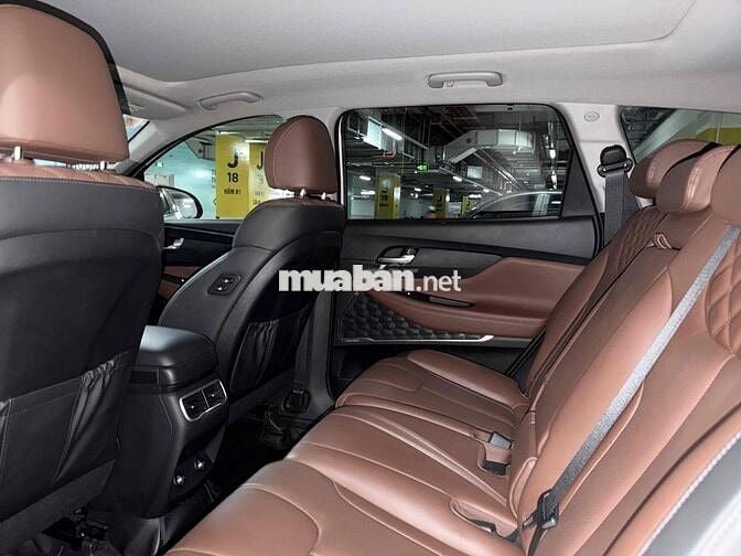 Hyundai SantaFe 2024 2.2 dầu Cao cấp nhất 12.000Km