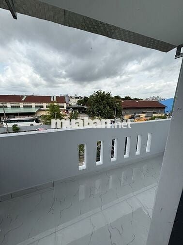 Cho thuê phòng - Cách trường LĐXH 300m, Cách trường GTVT 600m