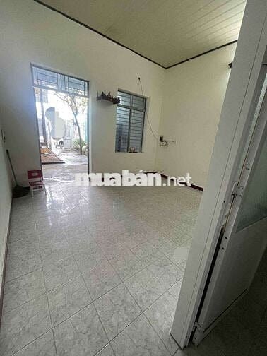 CHO THUÊ NHÀ MẶT TIỀN GẦN HÀ HUY TẬP