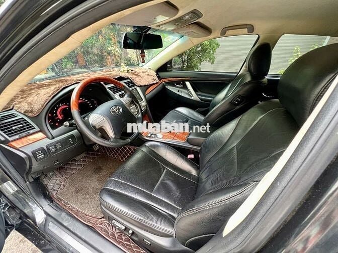 Toyota Camry 2007  - 80000 km