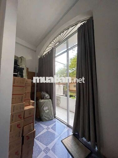 NHÀ 3 TẦNG HÀN HẢI NGUYÊN P10 Q11 ( 3,7m x 11m)