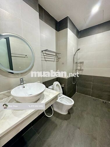 Văn phòng 20m2, giá rẻ 5 tr ở Vạn Phúc có cửa sổ, t.máy, máy lạnh, hầm