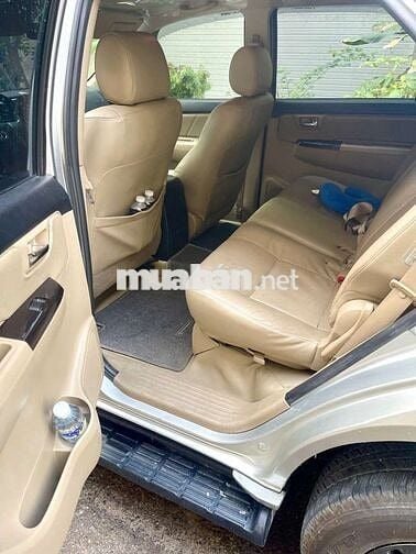 Toyota Fortuner 2015 2.7V 4x4 AT - 90000 km