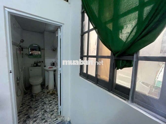 NHÀ 3 TẦNG HÀN HẢI NGUYÊN P10 Q11 ( 3,7m x 11m)