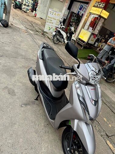 🔵🔵 Lead 4Val bạc 2023 siêu mới có trả góp