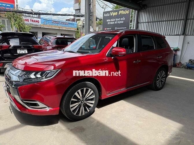 Mitsubishi Outlander 2022 Premium 2.0