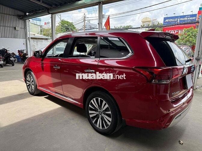 Mitsubishi Outlander 2022 Premium 2.0