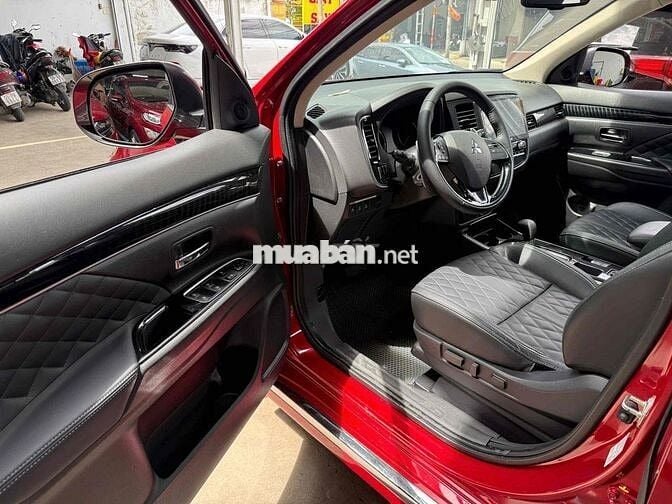 Mitsubishi Outlander 2022 Premium 2.0