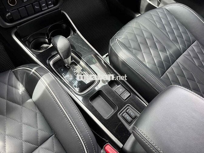 Mitsubishi Outlander 2022 Premium 2.0