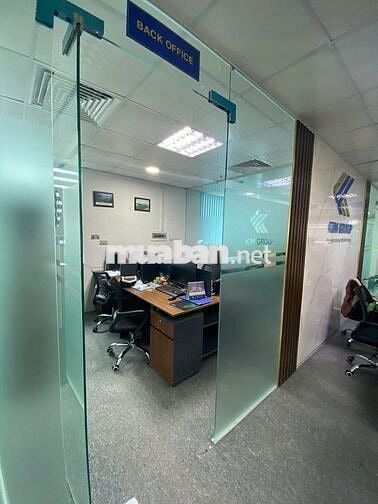 Siêu phẩm mới ra lò VP xịn ngay mặt phố Duy Tân 150m2 - với giá 26Tr