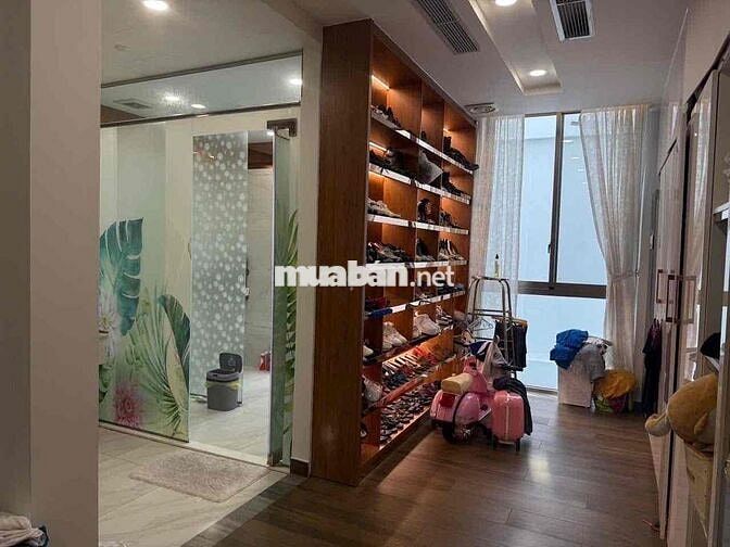 CẦN NHƯỢNG LẠI MẶT BẰNG KINH DOANH VP HOÀNG VĂN THỤ, TB. GIÁ 6TỶ590 TL
