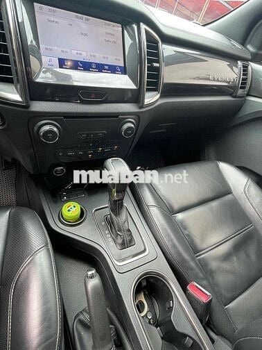 Ford Everest 2020 Titanium 2.0L AT 4x2 - 70000 km