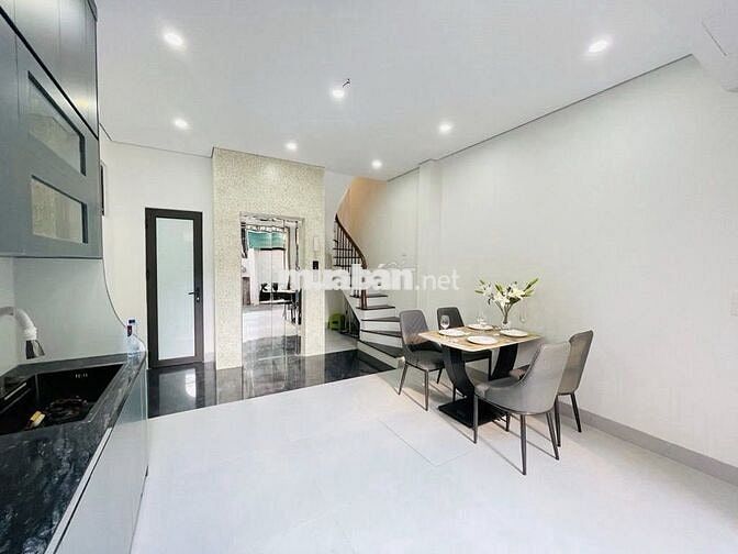 Em đang cần bán nhà 38m, 5 tầng tại Phố Lụa,HĐ  có thang máy chỉ 8 tỷ Em đang cần bán nhà 38m, 5 tầng tại Phố Lụa,HĐ  có thang máy chỉ 8 tỷ