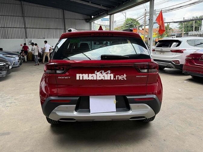 Kia Sonet 2024 Premium 1.5 AT - 17000 km