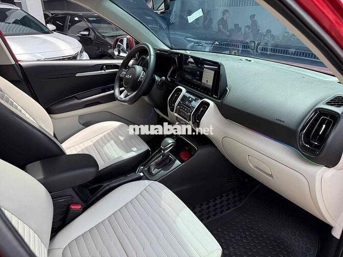 Kia Sonet 2024 Premium 1.5 AT - 17000 km