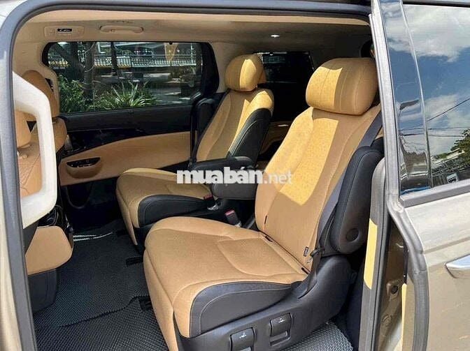 Hiếm - Kia Carnival 2021 Signature 2.2D - 55000 km