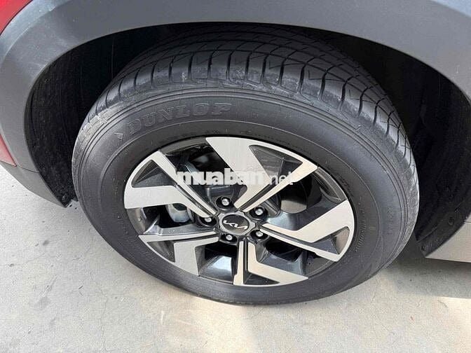 Kia Sonet 2024 Premium 1.5 AT - 17000 km