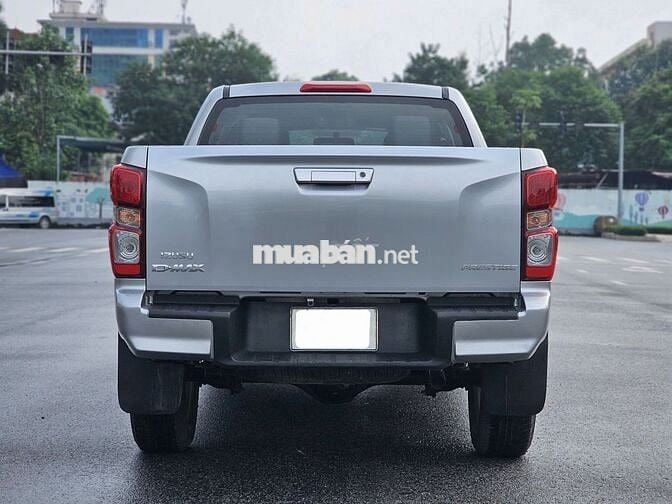 Isuzu Dmax 2023 Prestige 1.9L 4x2 MT - 45000 km