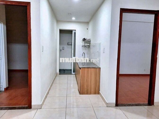 Cho thuê ZenTower 2pn 2wc có máy lạnh.