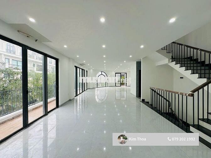 Căn góc 10x20m Hầm 3 Tầng (360m2) ở Vạn Phúc, t. máy hầm xe. Giá 50 tr