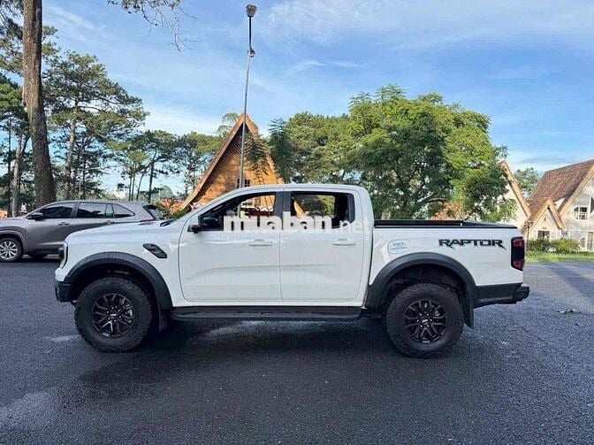 Ford Ranger Raptor 4x4  2024 - Xe zin 100%
