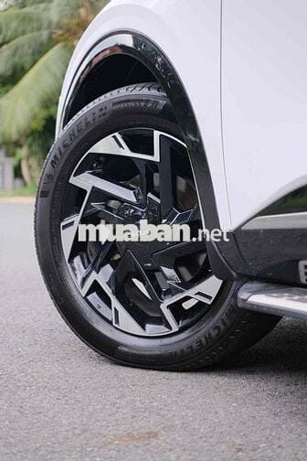 Kia Sportage 2024 Premium 2.0G - 11000 km