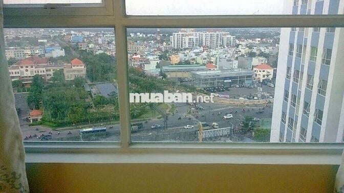 Cho thuê ZenTower 2pn 2wc có máy lạnh.
