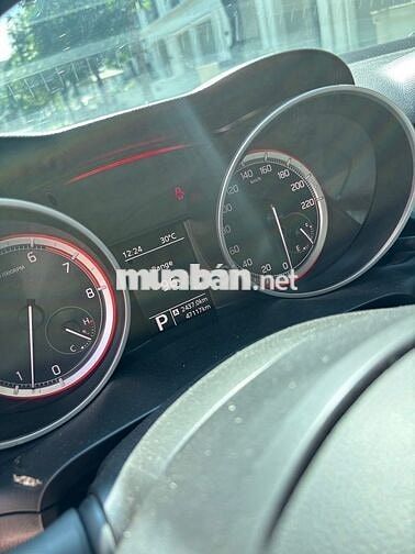 Suzuki Swift GLX 1.2CVT 2Tone 2023 nhập Thái