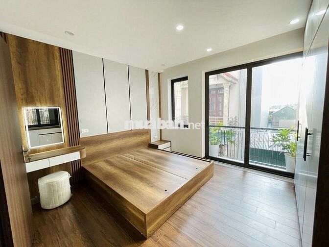 Em đang cần bán nhà 38m, 5 tầng tại Phố Lụa,HĐ  có thang máy chỉ 8 tỷ Em đang cần bán nhà 38m, 5 tầng tại Phố Lụa,HĐ  có thang máy chỉ 8 tỷ