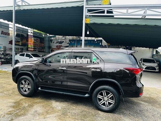 Toyota Fortuner 2020 2.4AT 4x2  xe 1 chủ mua mới