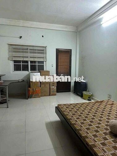 cho thuê nhà full nội thất đường rộng
