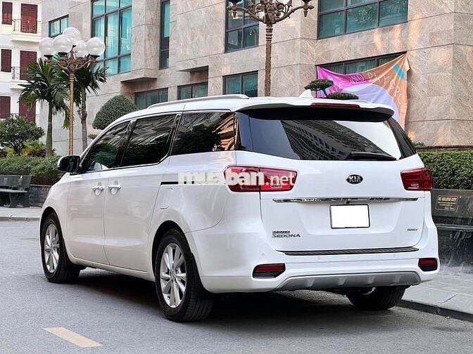 Kia Sedona 2021 3.3 GAT PREMIUM - 60,000 km.