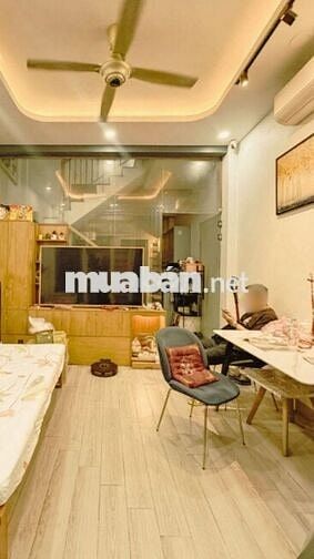 🏠 BÁN NHÀ NGUYỄN ĐÌNH CHIỂU, P.3, Q.PHÚ NHUẬN - 4 TẦNG, SÁT MT - 6.X