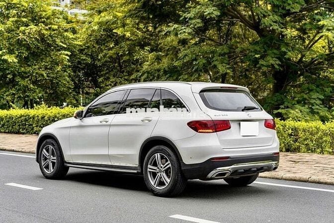 Mercedes GLC200 sx 2022 - sang trọng hiện đại
