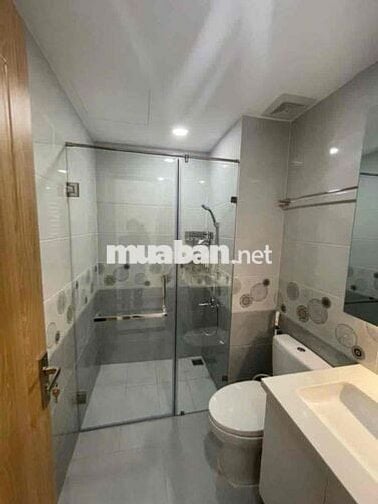 CHO THUÊ CĂN CHUNG CƯ 2PN ngay Nguyễn Hữu Thọ, cách HĐ RMIT, TĐT <1Km