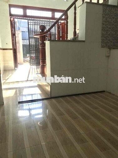 Bán nhà bên đường Nguyễn Thái Học - Dĩ An giá rẻ