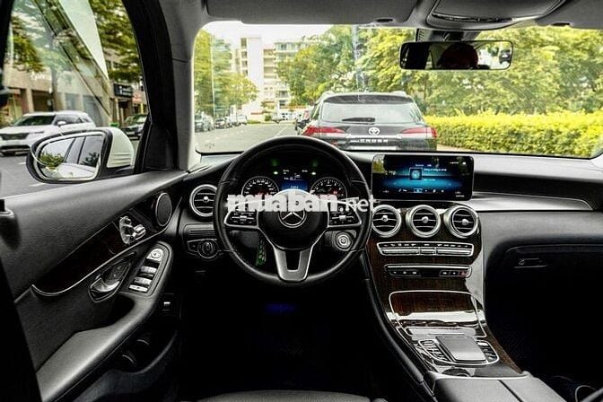 Mercedes GLC200 sx 2022 - sang trọng hiện đại