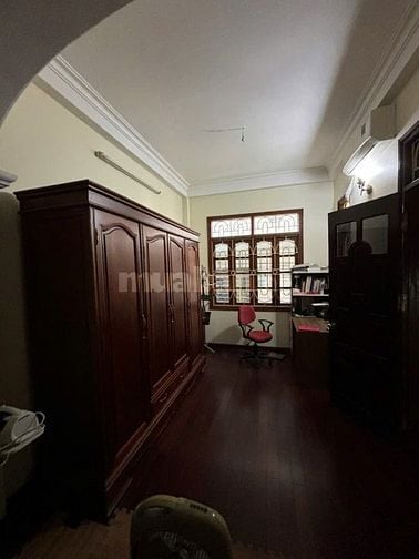 Cho thuê nhà riêng tại ngõ 165 Dương Quảng Hàm, 15 triệu, 30m2, 3PN