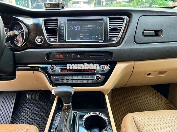Kia Sedona 2021 3.3 GAT PREMIUM - 60,000 km.