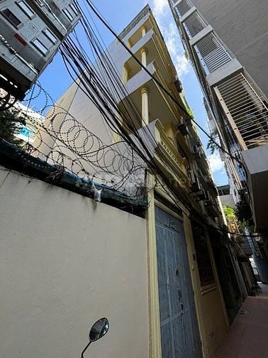 Cho thuê nhà riêng tại ngõ 165 Dương Quảng Hàm, 15 triệu, 30m2, 3PN