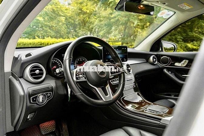 Mercedes GLC200 sx 2022 - sang trọng hiện đại