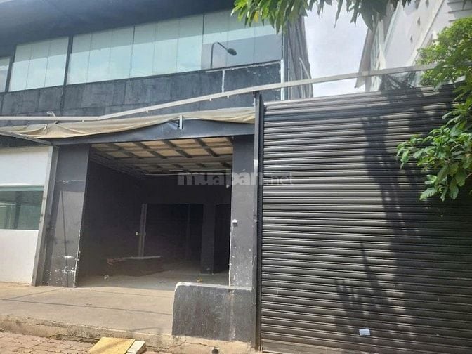 Cho thuê căn góc 2MT đường Bát Nàn, P. Thanh Mỹ Lợi, Quận 2