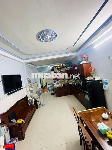 Nhà HXH Nguyễn Văn Săng, Phường Tân Sơn Nhì, Q.Tân Phú. 4x25m, 4PN 2WC