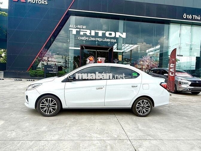 Mitsubishi Attrage Premium 2022 Trắng Odo 56800km