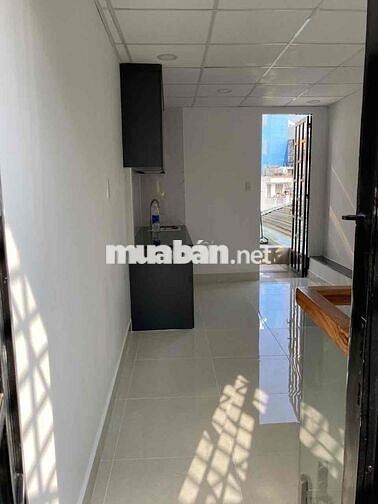 cho thuê nhà mặt tiền mới nguyên căn 4 lầu