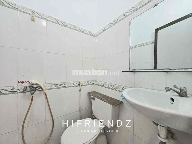 STUDIO FULL NỘI THẤT CÓ CỬA SỔ TRỜI NGAY CÔNG VIÊN PHÚ LÂM