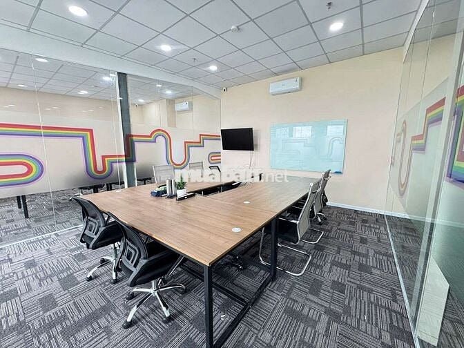 Văn Phòng Cho Thuê Quận 7 - 95m2 - 2WC - Bàn giao Full thiết bị