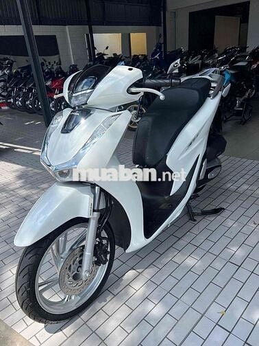 Sh 125 2022 CBS trắng như mới.