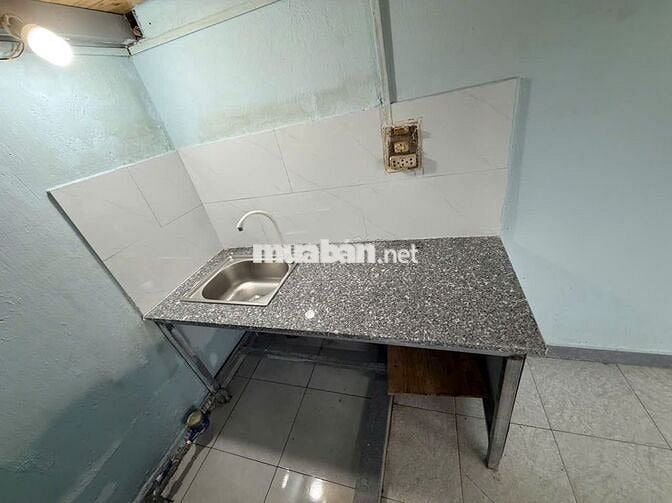 Nhà hẻm cho thuê - nhà mới sạch sẽ - gần mặt tiền Lê Văn Quới