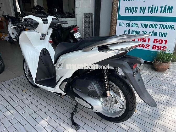 Sh 125 2022 CBS trắng như mới.